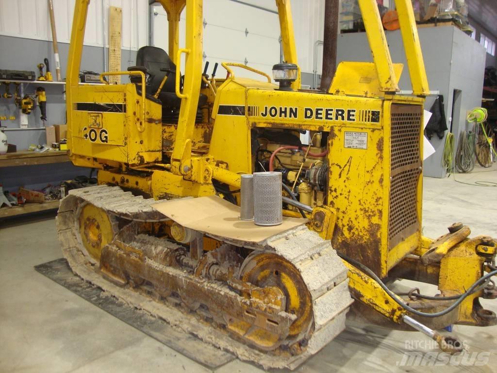 DEERE 450G 크롤러 도저