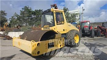 Bomag BW 211 D-40 트윈 드럼 롤러
