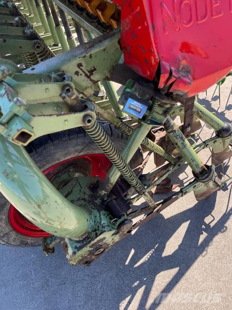 Nodet Zaaimachine 드릴