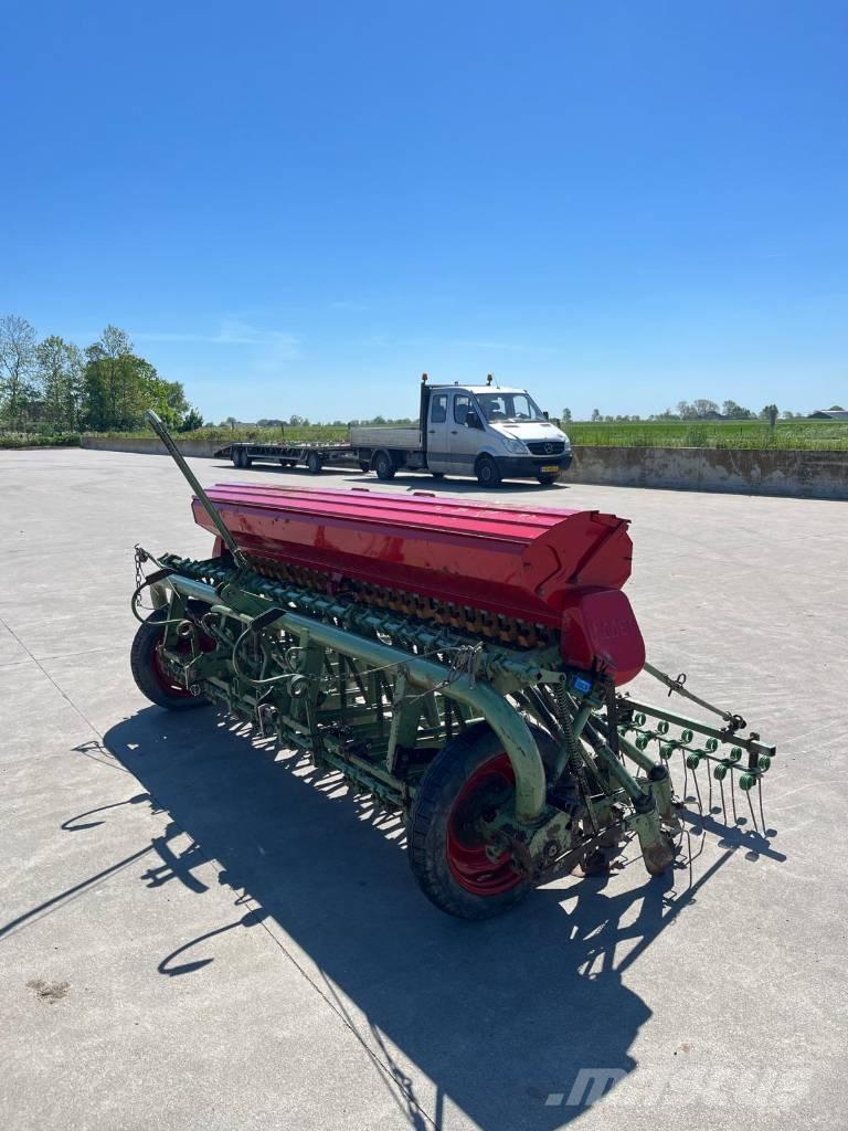 Nodet Zaaimachine 드릴