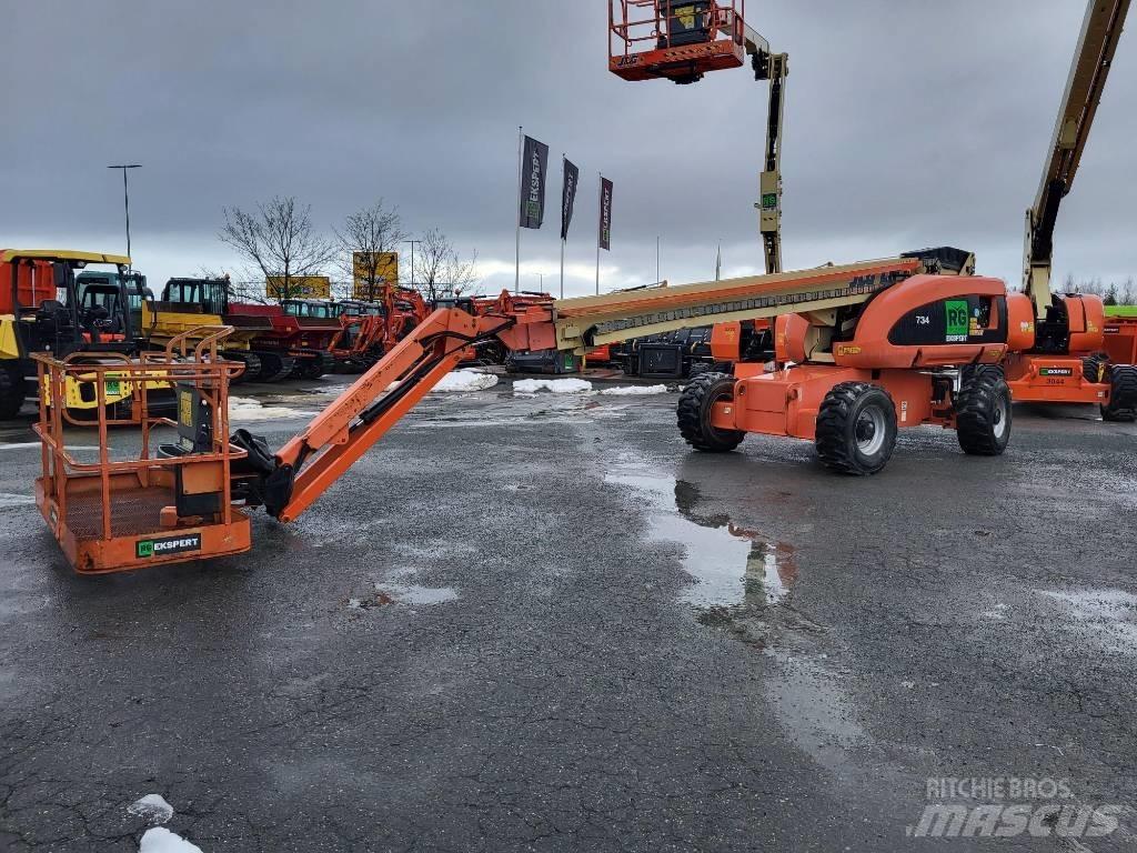 JLG 660 SJ 견인식 전동이동 리프트