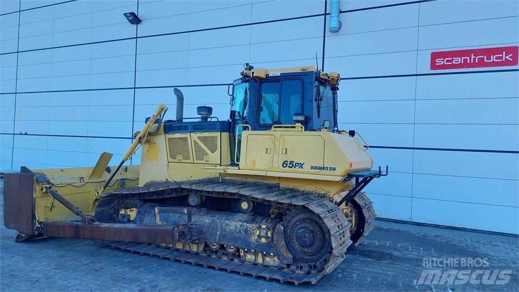 Komatsu D65PX-18 크롤러 도저