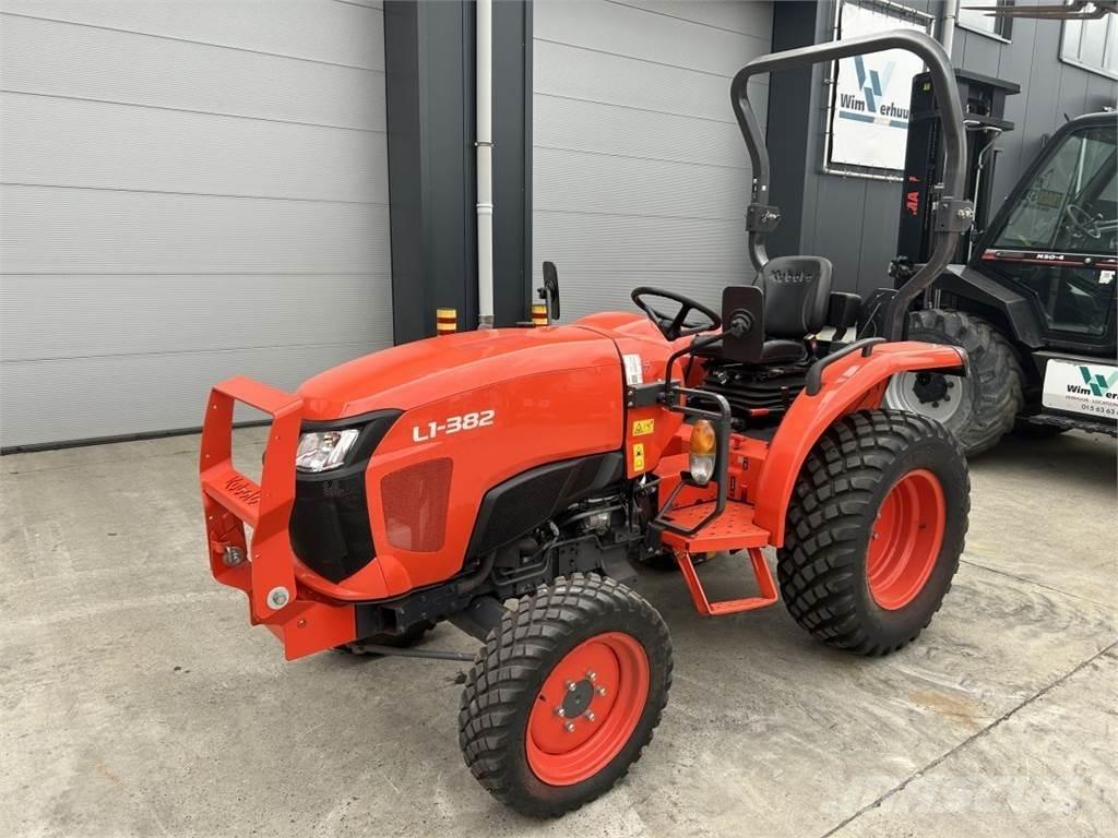 Kubota L1-382 (7325) 소형 트랙터
