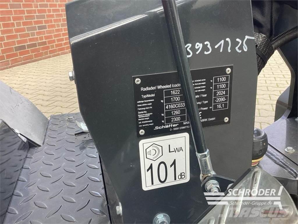 Schäffer 1622 미니 로더