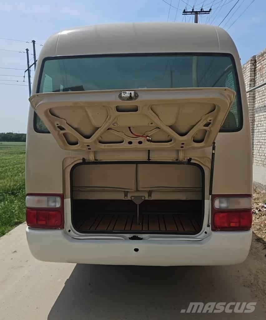 Toyota Coaster Bus 미니 버스