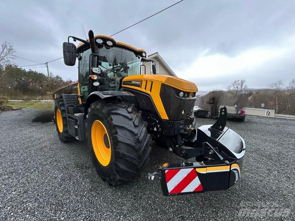 JCB 4220 FASTRAC 트랙터