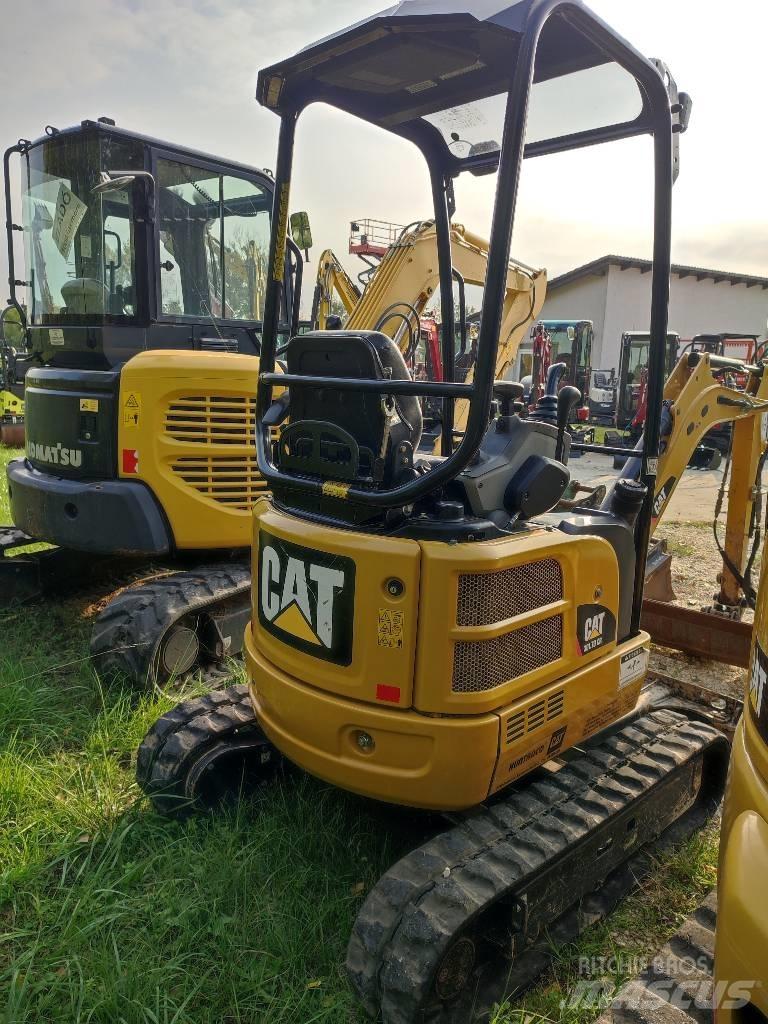 CAT 301.7 소형 굴삭기 7톤 미만