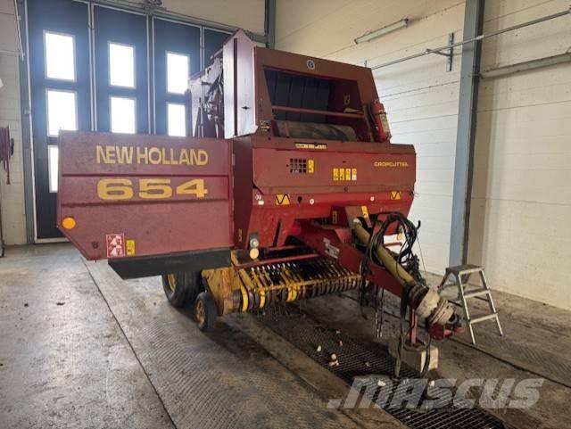 New Holland 654 원형 곤포기
