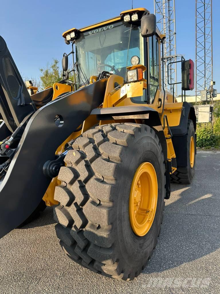 Volvo L120g  휠로우더