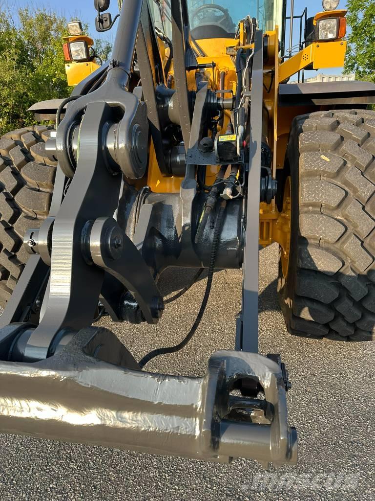 Volvo L120g  휠로우더