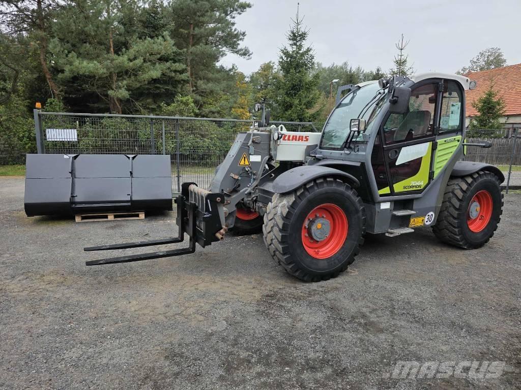 CLAAS Scorpion 7044 농업용 텔레 핸들러