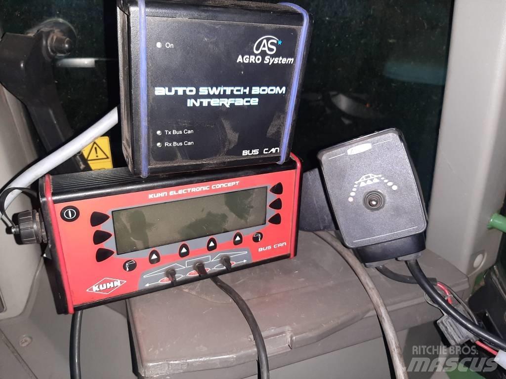 Kuhn Altis 1800L 견인형 분무기