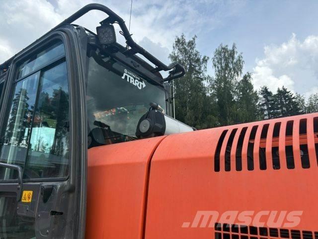 Hitachi ZX170W-3  휠 굴삭기