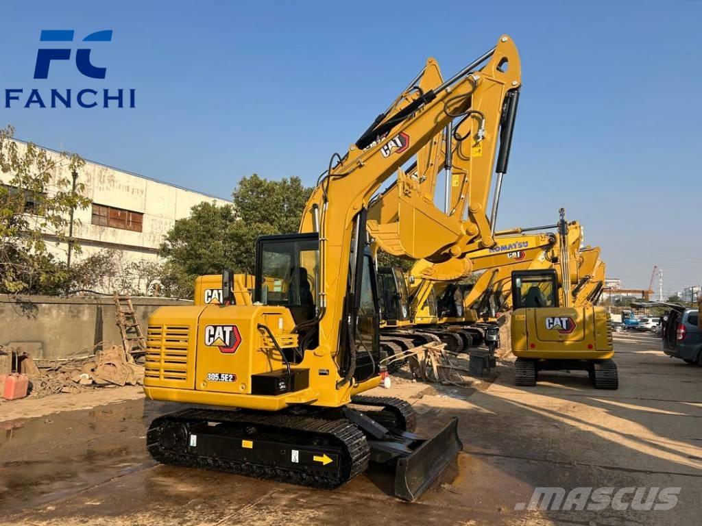 CAT 305.5 E CR 소형 굴삭기 7톤 미만