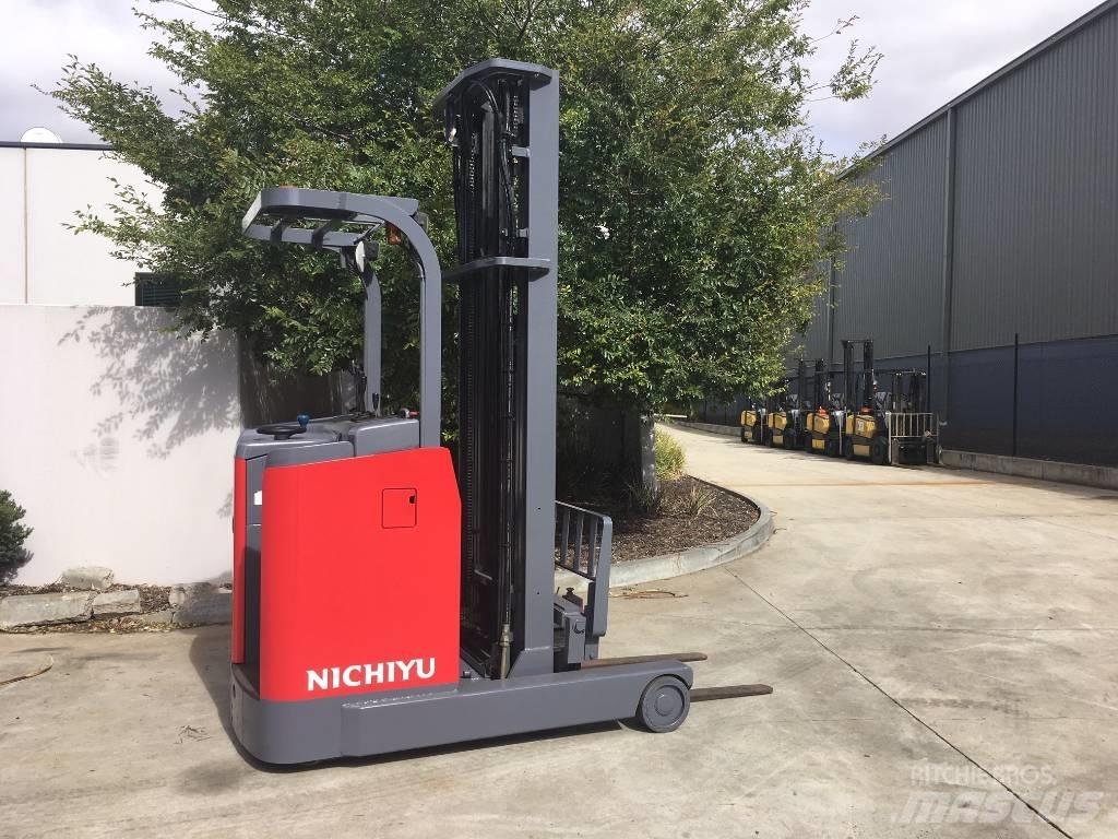 Nichiyu FBRMW18-75BC 리치 트럭