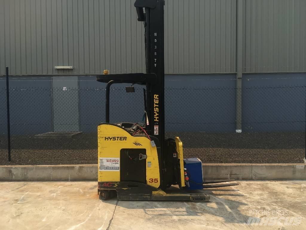 Hyster N35ZDR 리치 트럭
