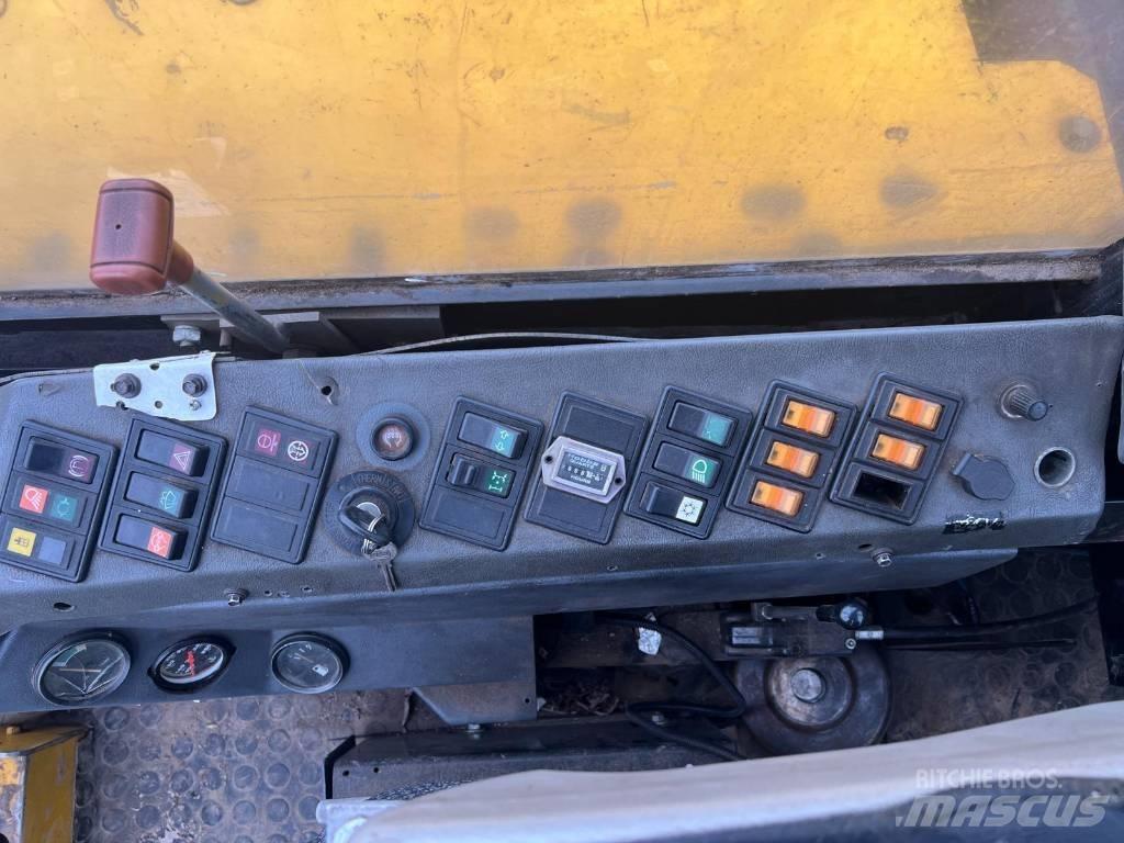 Yanmar C 60 R  궤도식 덤프