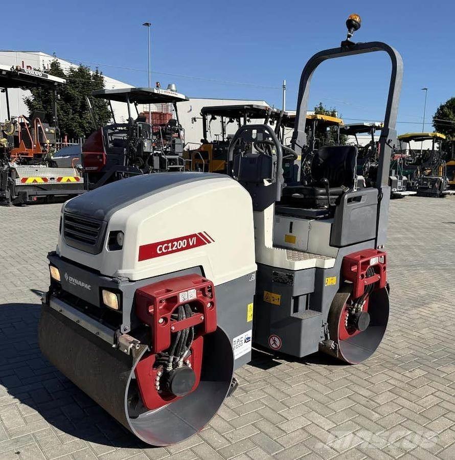 Dynapac CC 1200 VI 트윈 드럼 롤러
