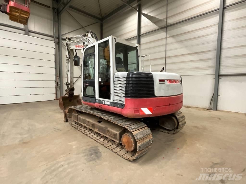 Takeuchi TB 1140 대형 굴삭기 29톤 이상