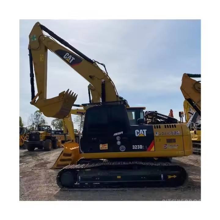 CAT 323 D2L 대형 굴삭기 29톤 이상