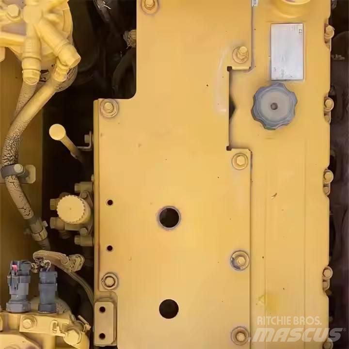 CAT 323 D2L 대형 굴삭기 29톤 이상