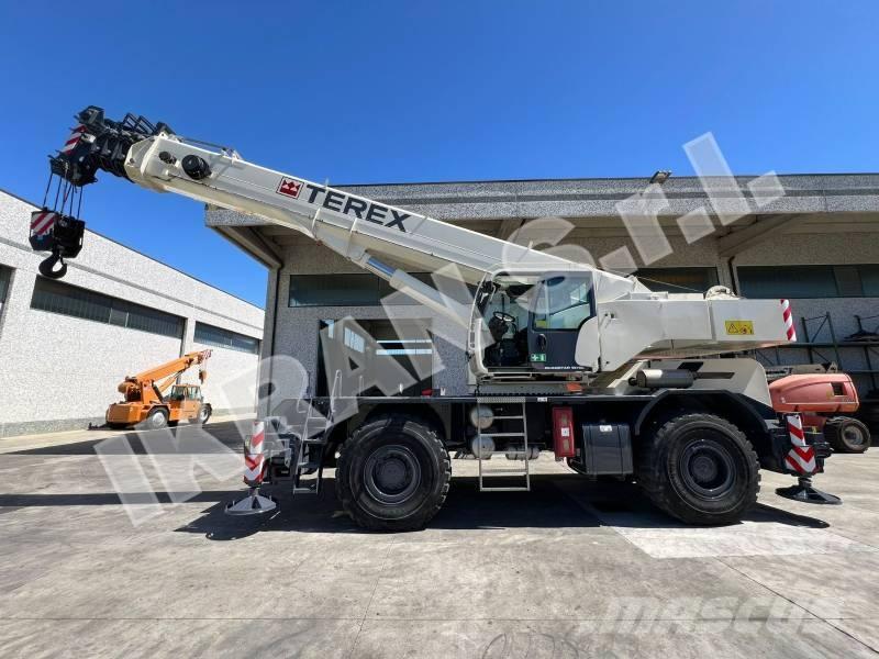 Terex Quadstar 1075L R/T 크레인