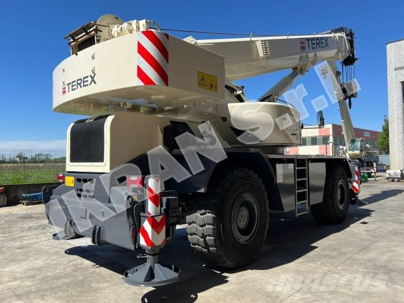 Terex Quadstar 1075L R/T 크레인