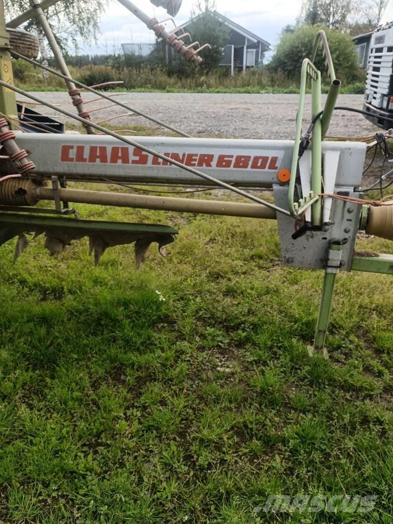 CLAAS Liner 680 윈드로어