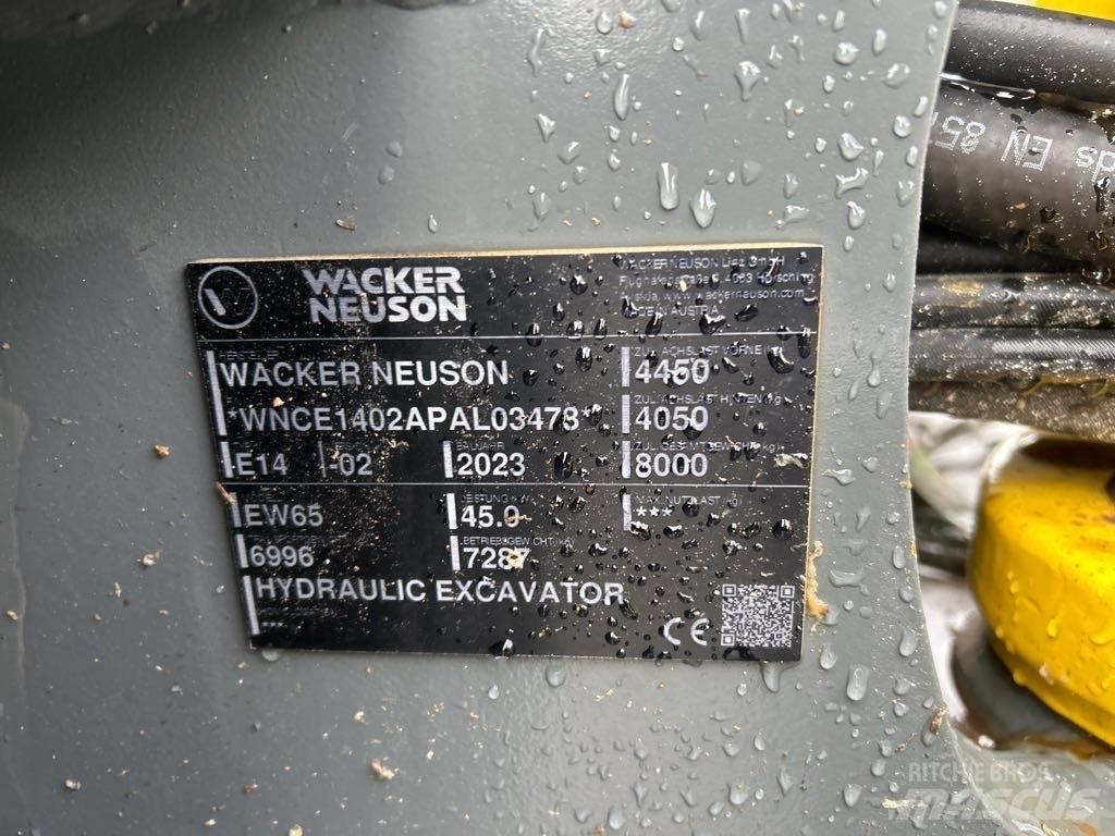 Wacker Neuson EW65  휠 굴삭기