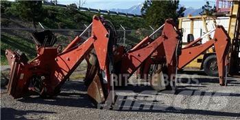 Bobcat 811 백호