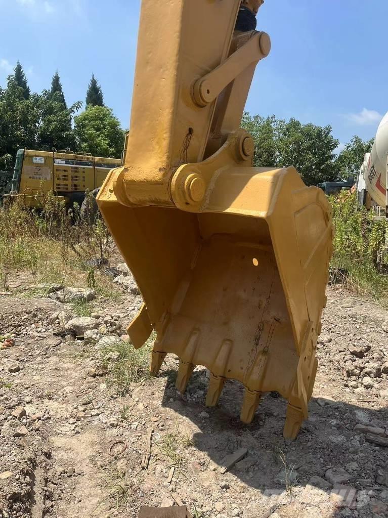 CAT 320 C L 대형 굴삭기 29톤 이상