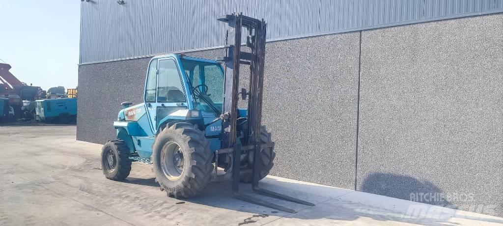 Manitou M 26.4 험지용 트럭