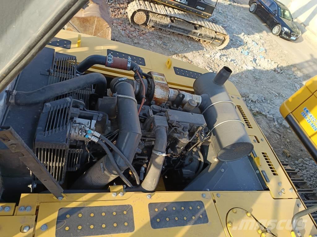 Komatsu PC 350 대형 굴삭기 29톤 이상