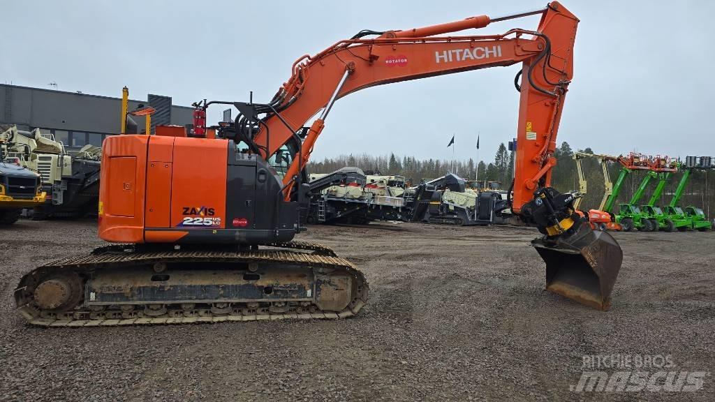 Hitachi ZX 225USLC-6 대형 굴삭기 29톤 이상