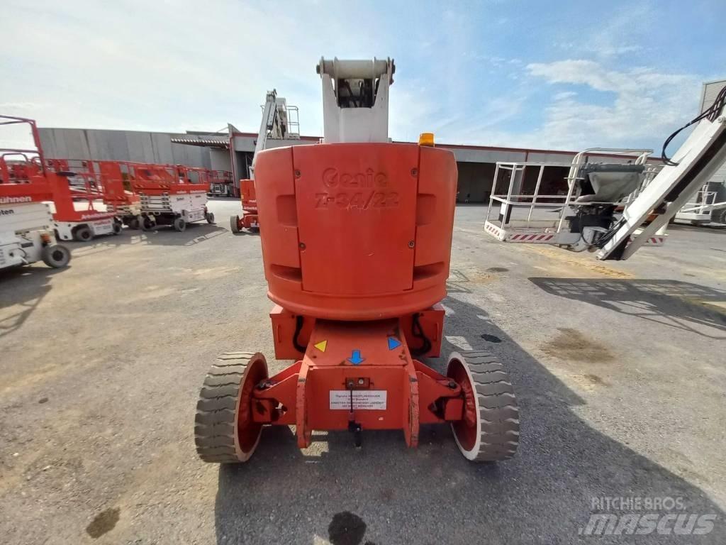 Genie Z 34/22 N 관절형 전동이동 리프트