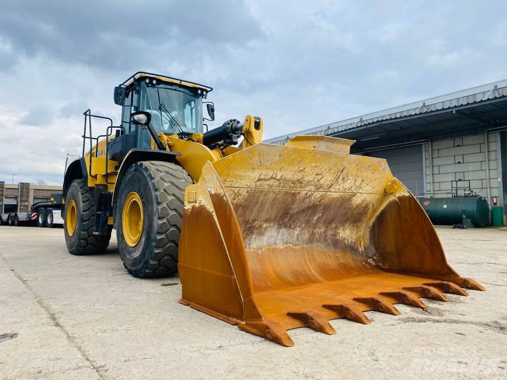 CAT 972  휠로우더