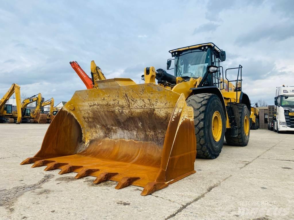 CAT 972  휠로우더