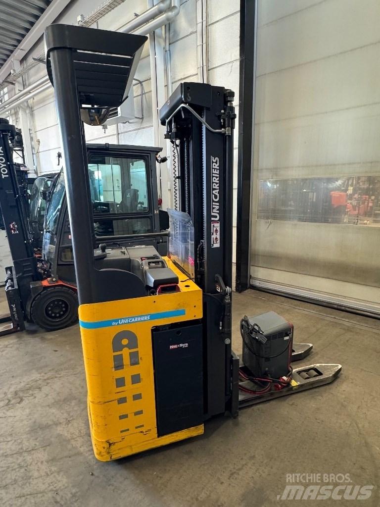 Atlet ASN160 보행식 리치 지게차