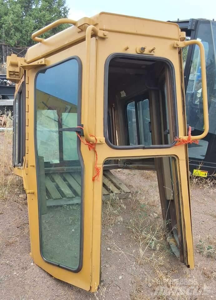 CAT D 8 R 크롤러 도저