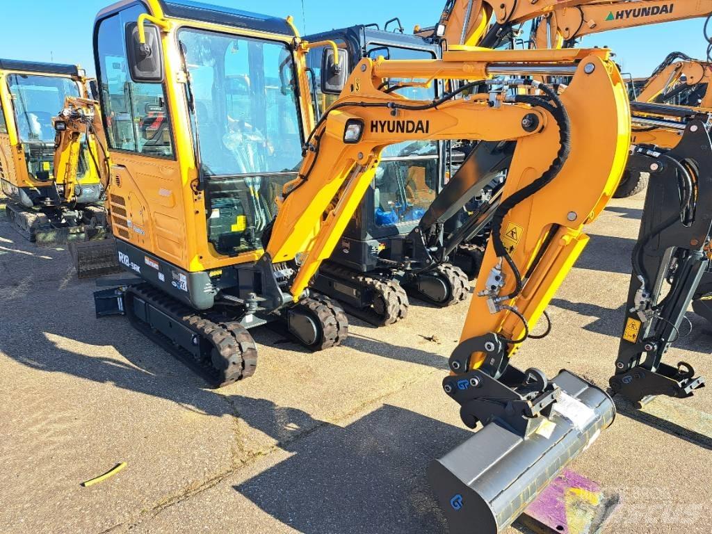 Hyundai R18-9AK 소형 굴삭기 7톤 미만