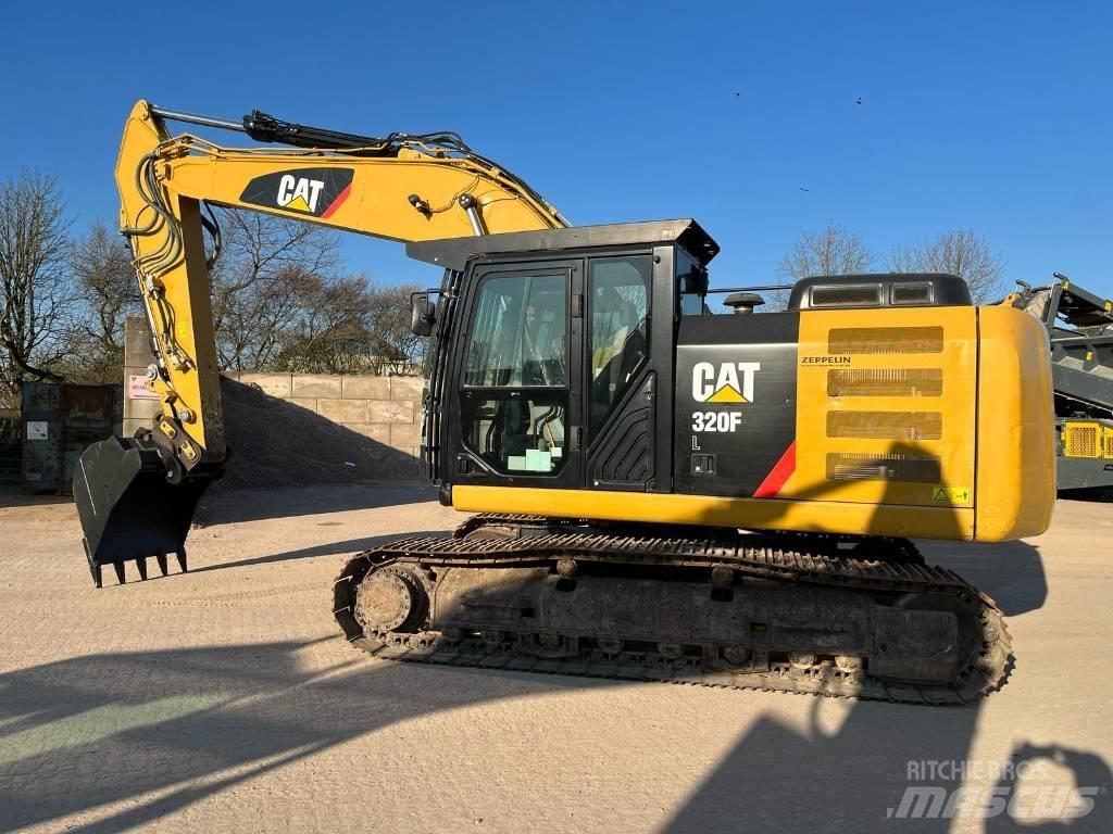 CAT 320 FL 대형 굴삭기 29톤 이상