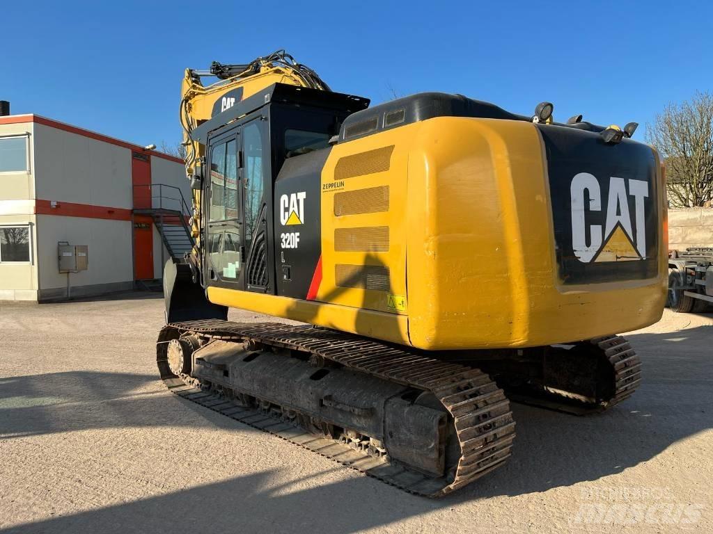 CAT 320 FL 대형 굴삭기 29톤 이상