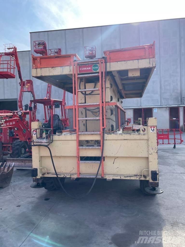 JLG 210-25 가위형 리프트