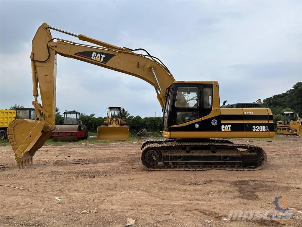 CAT 320 B L 대형 굴삭기 29톤 이상