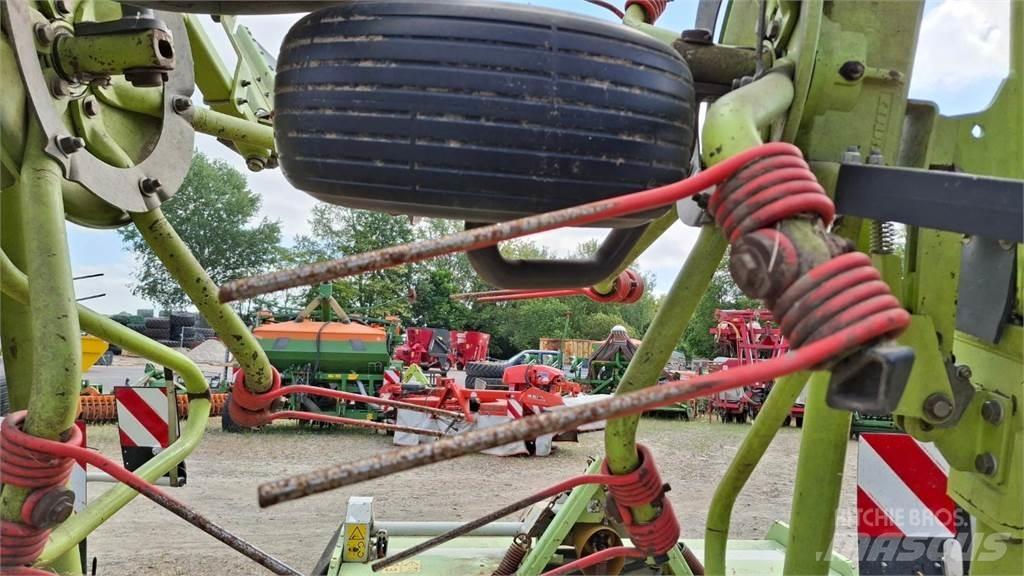 CLAAS Volto 900 갈퀴 및 테더