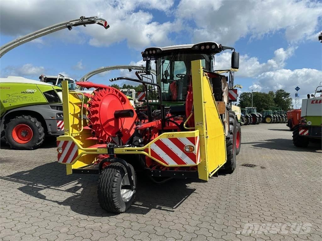 Fendt Katana 650 목초 수확기