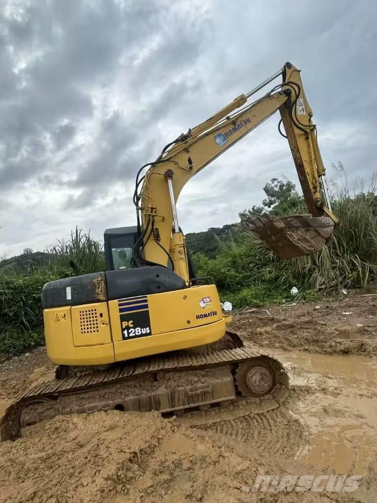 Komatsu PC 128 US 대형 굴삭기 29톤 이상