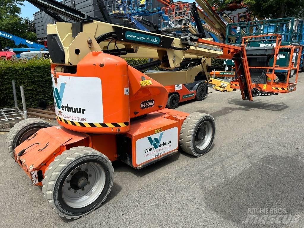 JLG E 450 AJ 관절형 전동이동 리프트