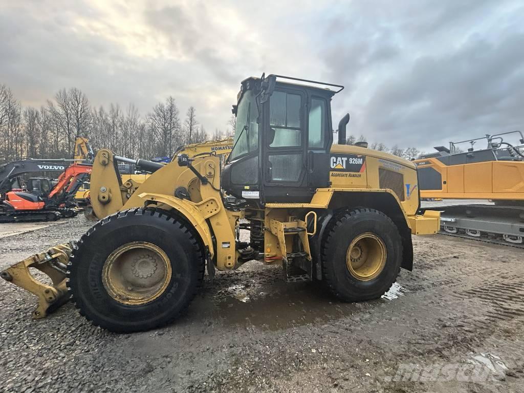CAT 926  휠로우더