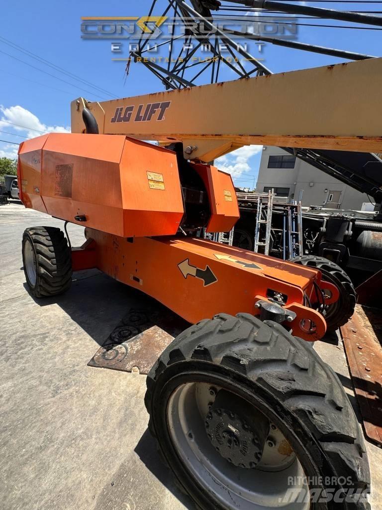 JLG 800 S 견인식 전동이동 리프트